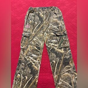 Camouflage and Pink RealTree Women’s Cargo Pants